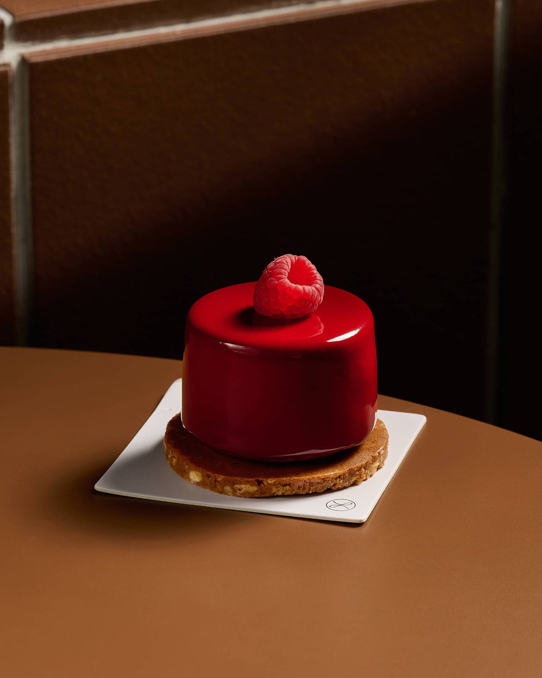 PETIT Raspberry Valrhona Jivara Mousse Cake – Lacher to-go