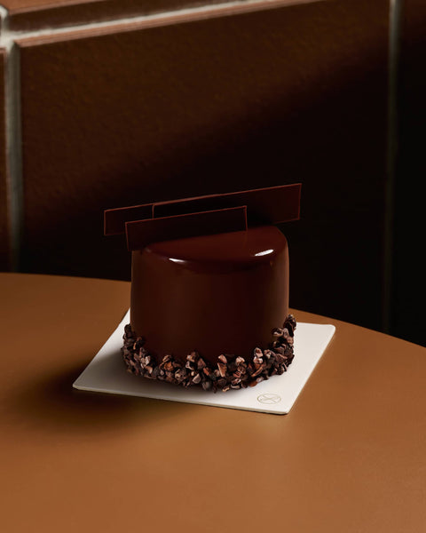 PETIT Valrhona Chocolate Cake