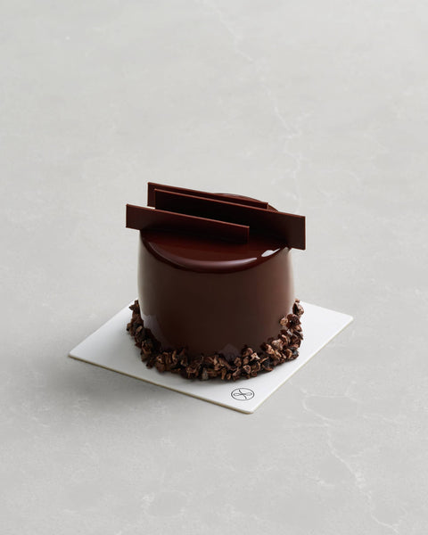 PETIT Valrhona Chocolate Cake